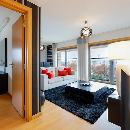 Oriente 57 Apartments By Apt Iin - Parque Das Nacoes Lisbon Room photo